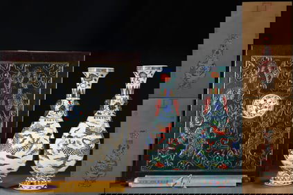 A Pair of Huge Wucai Auspicious Cloud and Dragon Pattern Elephant-Ears Vases,With Vertical Scroll