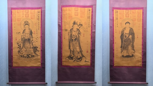 A Set of Chinese Vertical Scroll Ink Painting of Buddha on Silk,Song Huizong