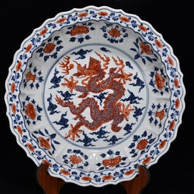 A Huge Blue and White Iron-Red Glazed Flower,Auspicious Cloud and Dragon Pattern Plate