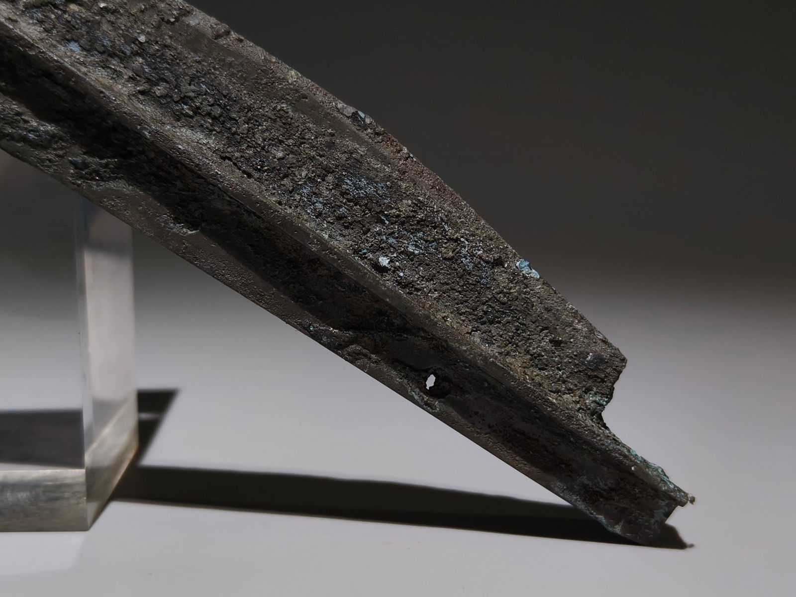 An Archaic Bronze Weapon - 4