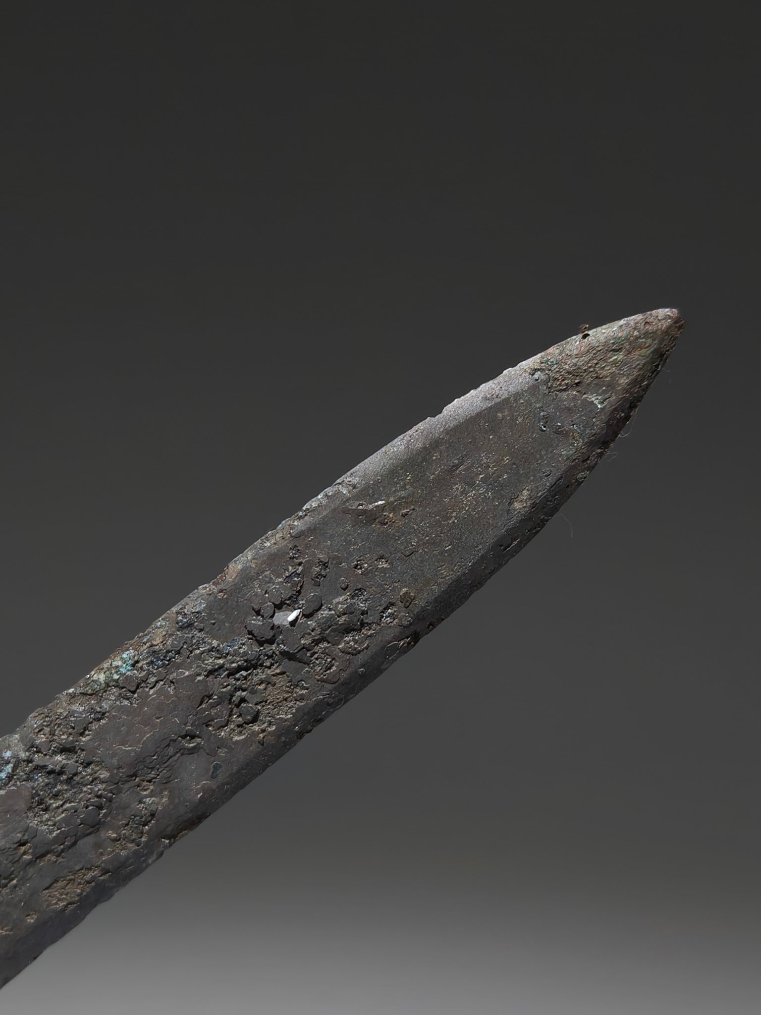 An Archaic Bronze Weapon - 6