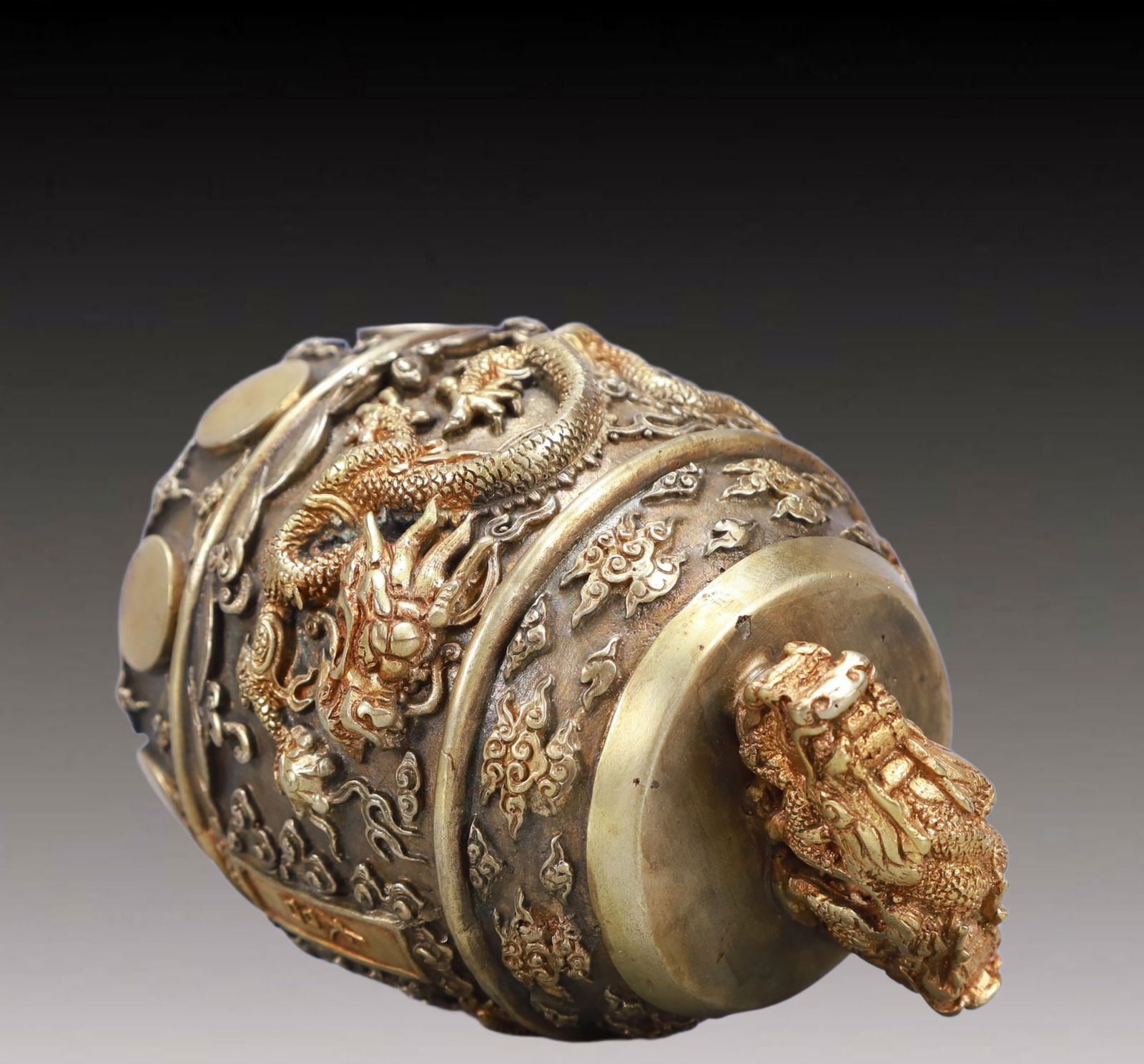 A Rare Gilt Silver Dragon Pattern Chime - 5