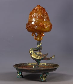 An Exquisite White Jade Inlaid Bronze Inlaid Gold and Silver Dragon and Phoenix Pattern Tripod