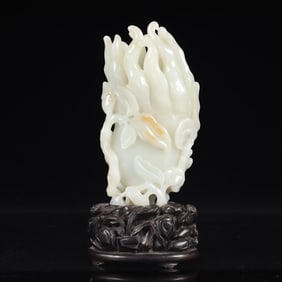 An Exquisite White Jade Ganoderma lucidum Pattern Bergamot Ornament,With Base