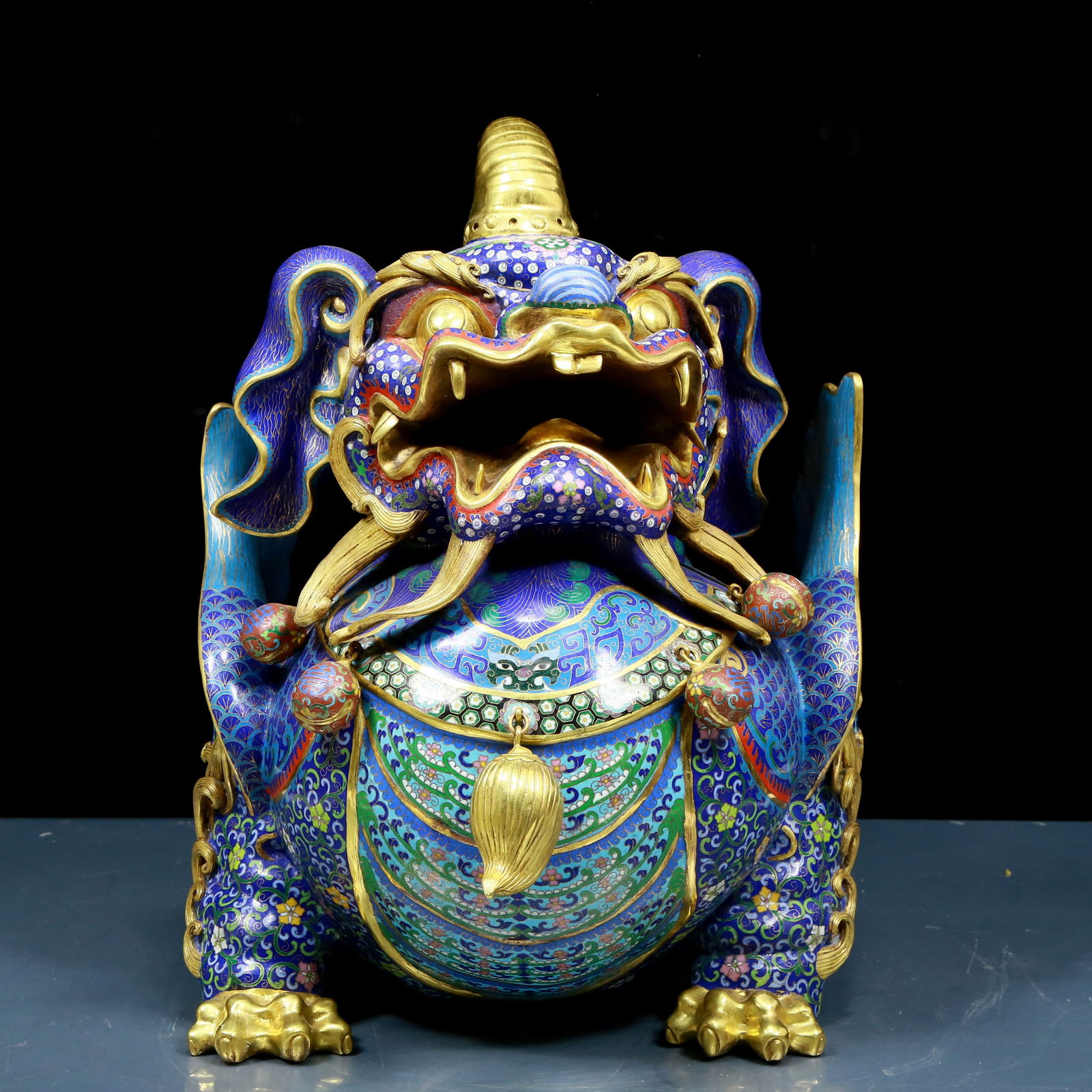 A Rare Cloisonne Auspicious Beast Ornament: A Rare Cloisonne Auspicious Beast Ornament，Qing Dynasty, China，Qianlong Six-character Mark，Size:14.2inx15.7inx19.7in 景泰蓝瑞兽摆件ᦁ