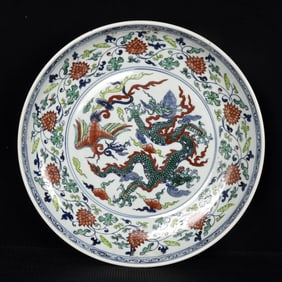 A Huge Blue and White Wucai Lotus,Dragon and Phoenix Pattern Plate