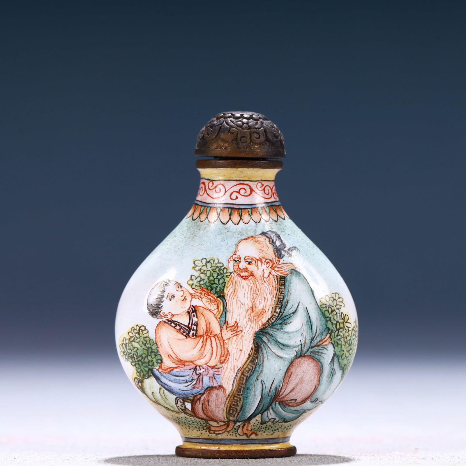 An Exquisite Painted Enamel Figure Pattern Snuff Bottle (1 of 6)