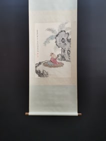 A Chinese Vertical Scroll Ink Painting of Figure on Paper,Hong Yi