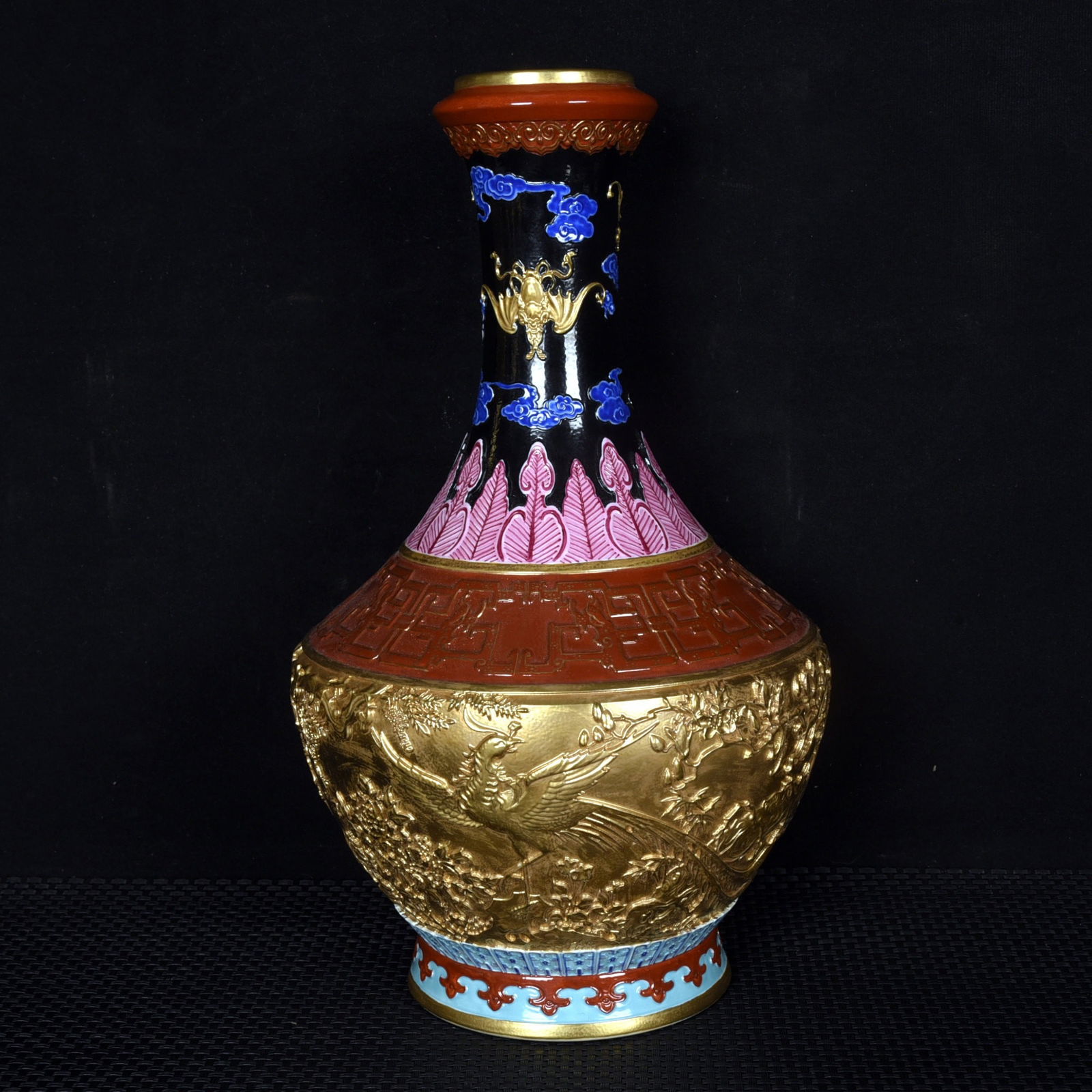 A Rare Enamel Gilding Flower and Bird Pattern Vase: A Rare Enamel Gilding Flower and Bird Pattern Vase,Qing Dynasty, China,Qianlong Six-character Mark,Size:12inx7.1in 珐琅彩鎏金花鸟纹瓶,中