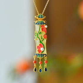 An Exquisite Sterling Silver-Gold Plated Inlaid White Jade Pendant,Inlaid Pearl