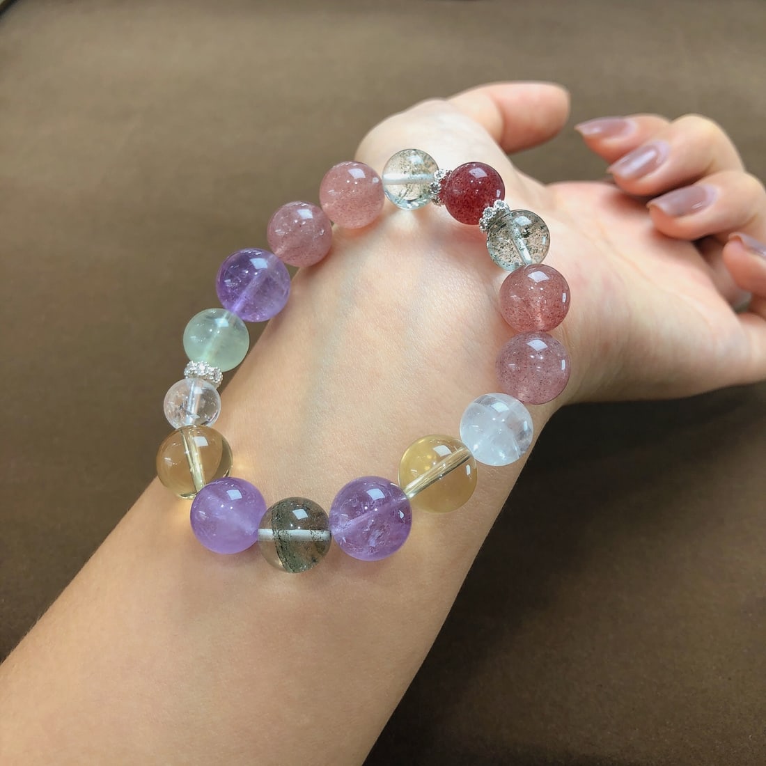 An Exquisite Crystal Bracelets - 5