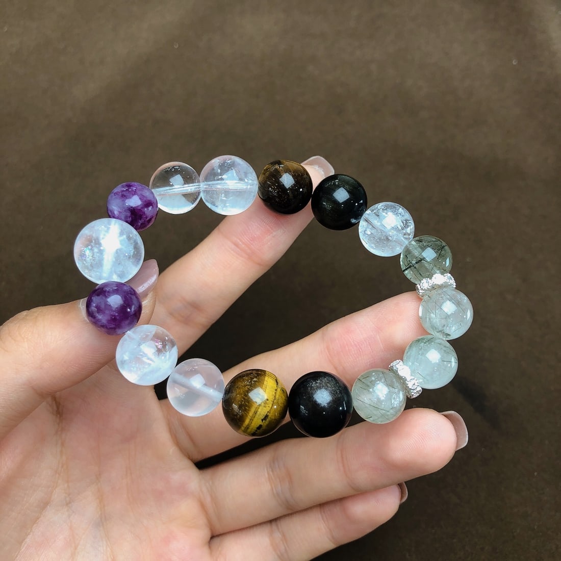 An Exquisite Crystal Bracelets - 4