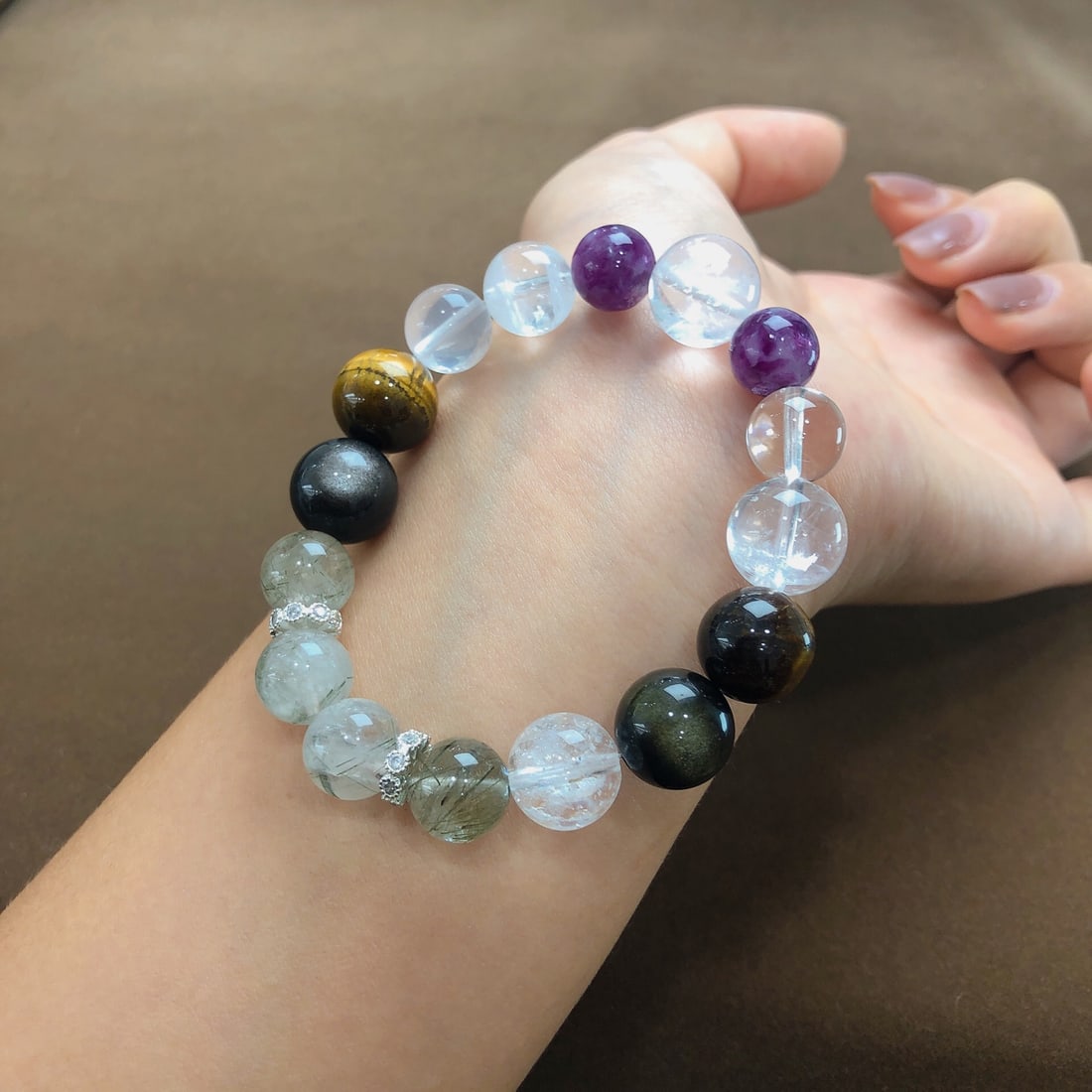 An Exquisite Crystal Bracelets - 6