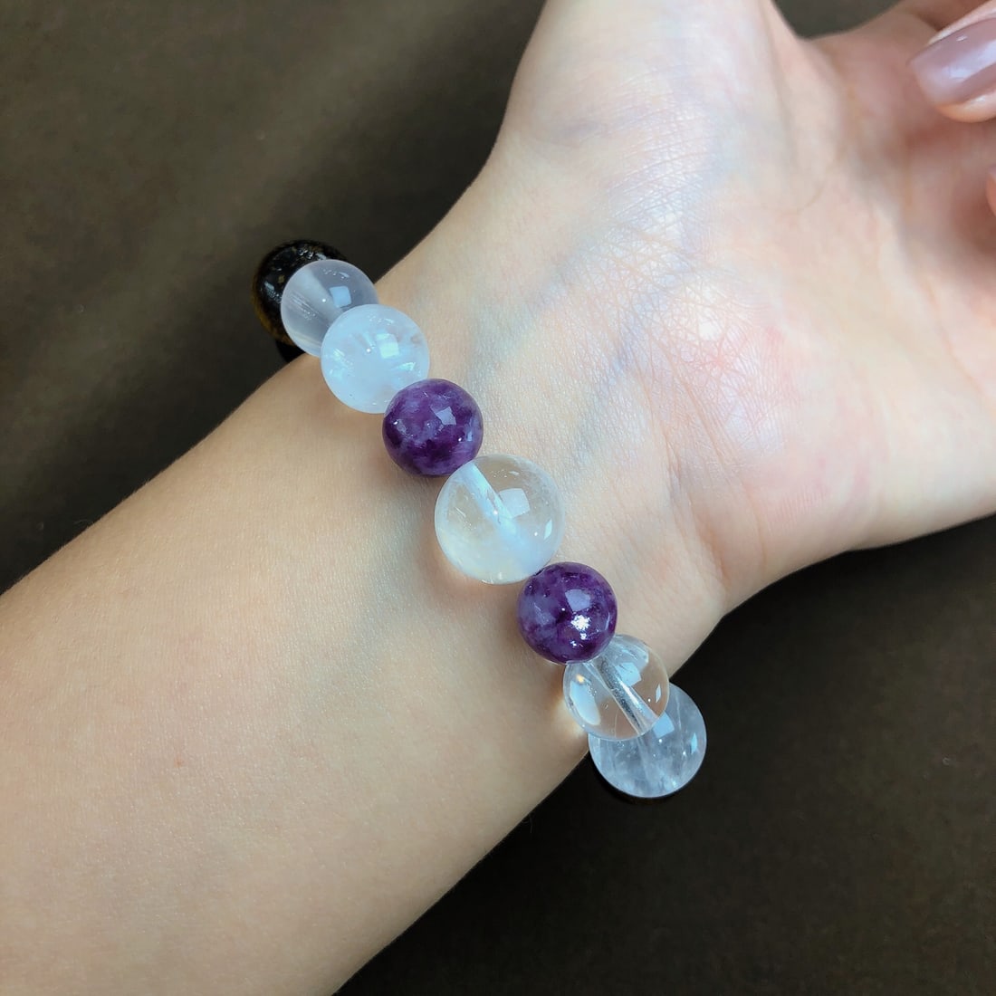 An Exquisite Crystal Bracelets - 9