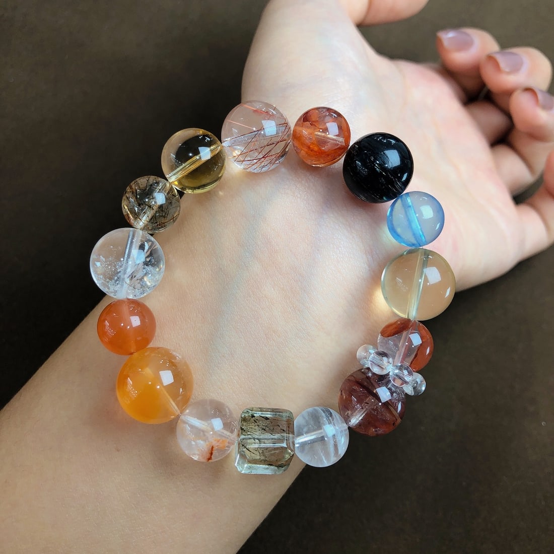 An Exquisite Crystal Bracelets - 4