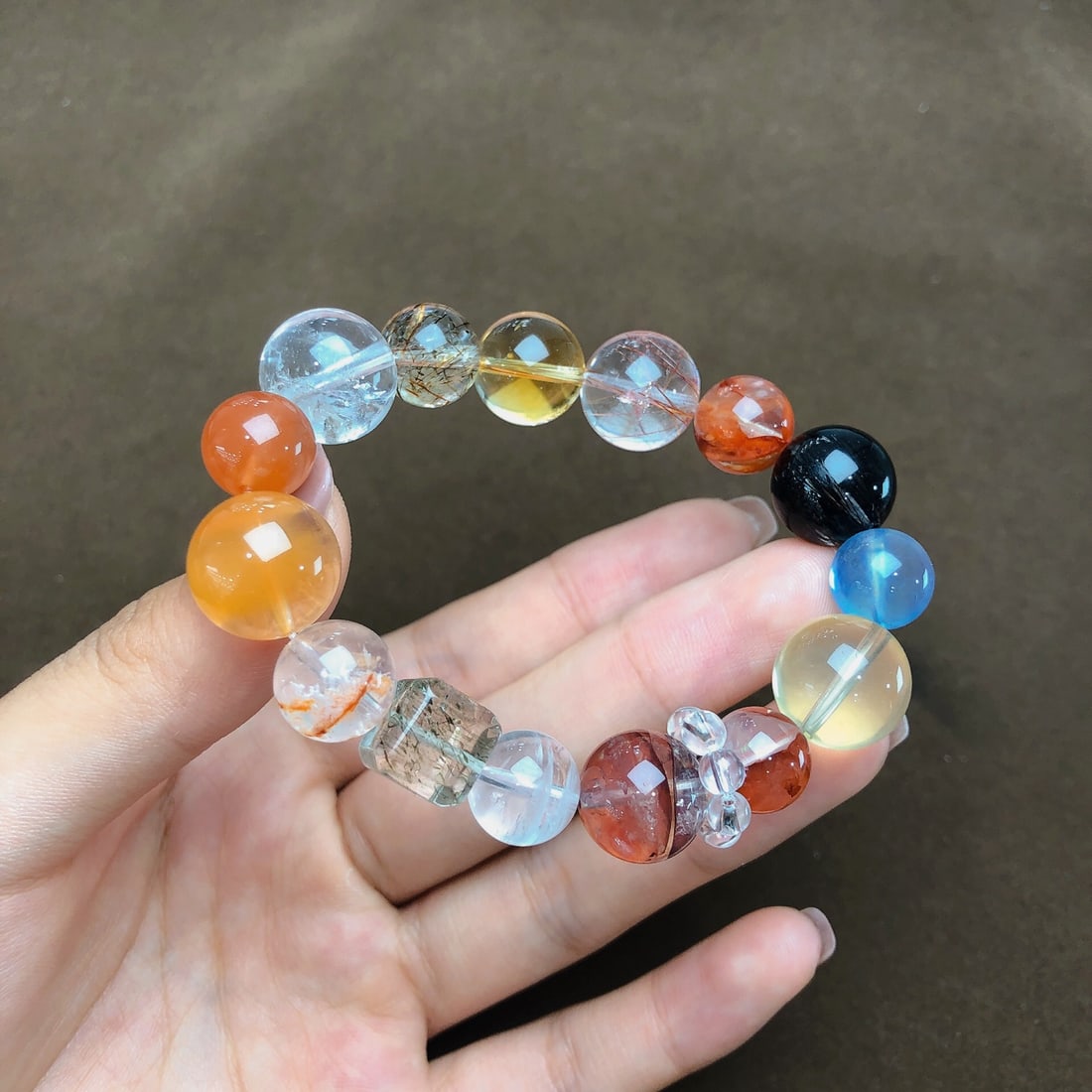 An Exquisite Crystal Bracelets - 5