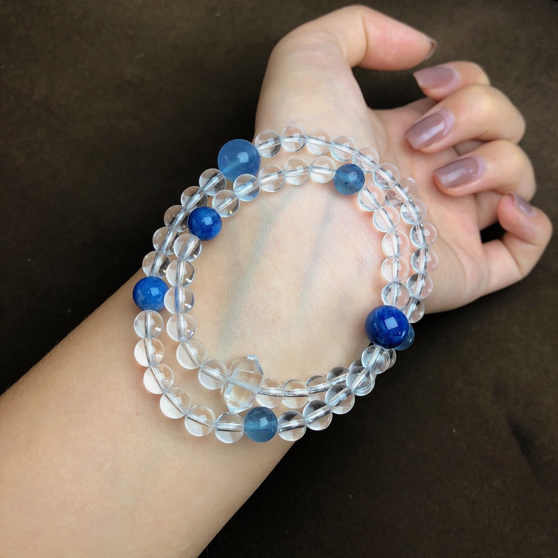 An Exquisite Crystal Bracelets - 2