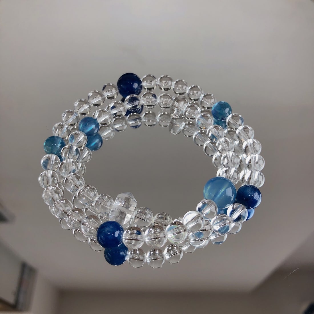 An Exquisite Crystal Bracelets - 9
