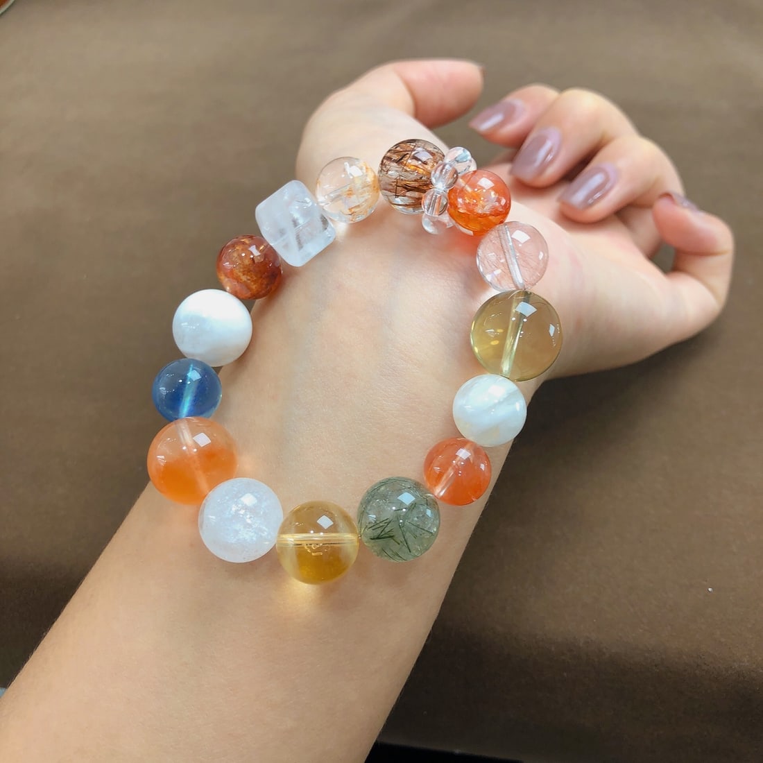 An Exquisite Crystal Bracelets - 4