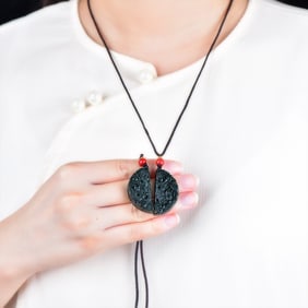 A Pair of Exquisite Sapphire Dragon and Phoenix Pattern Pendants