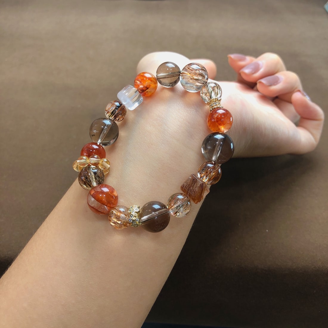 An Exquisite Crystal Bracelets - 4