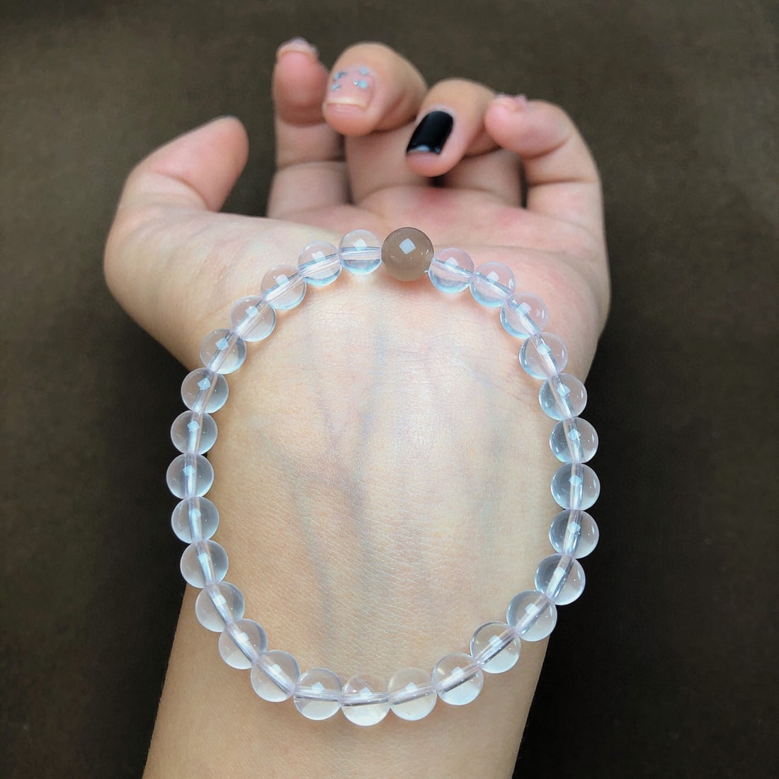 An Exquisite Crystal Bracelets: An Exquisite Crystal Bracelets,Size: 6.3mm,7.5mm, Weight:11.1g 水晶手串