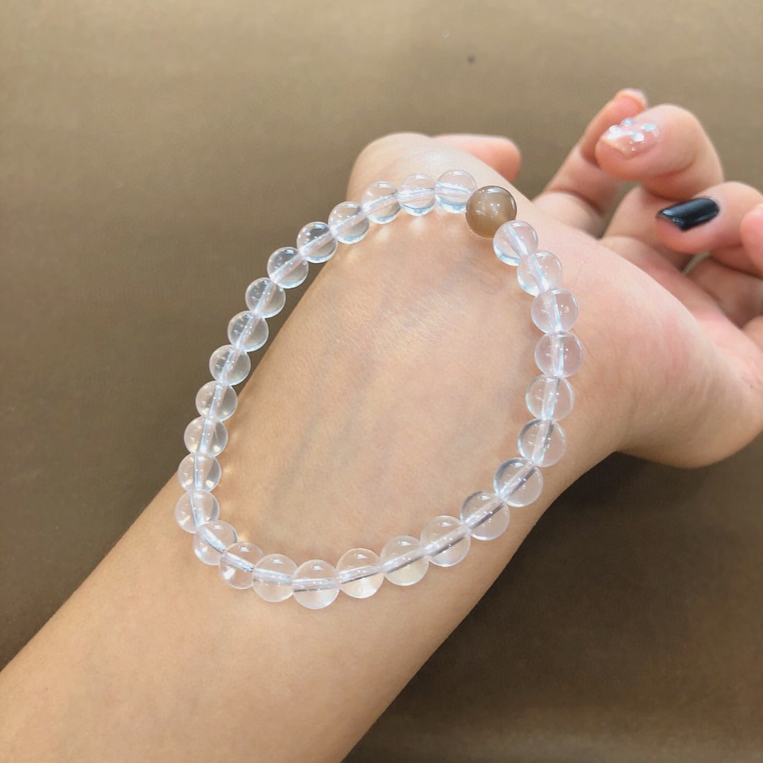 An Exquisite Crystal Bracelets - 5