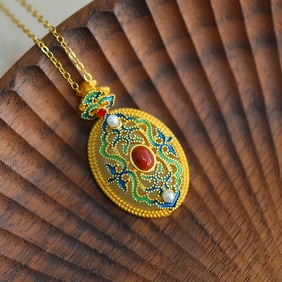 An Exquisite Sterling Silver-Gold Plated Inlaid White Jade Pendant,Inlaid Pearl