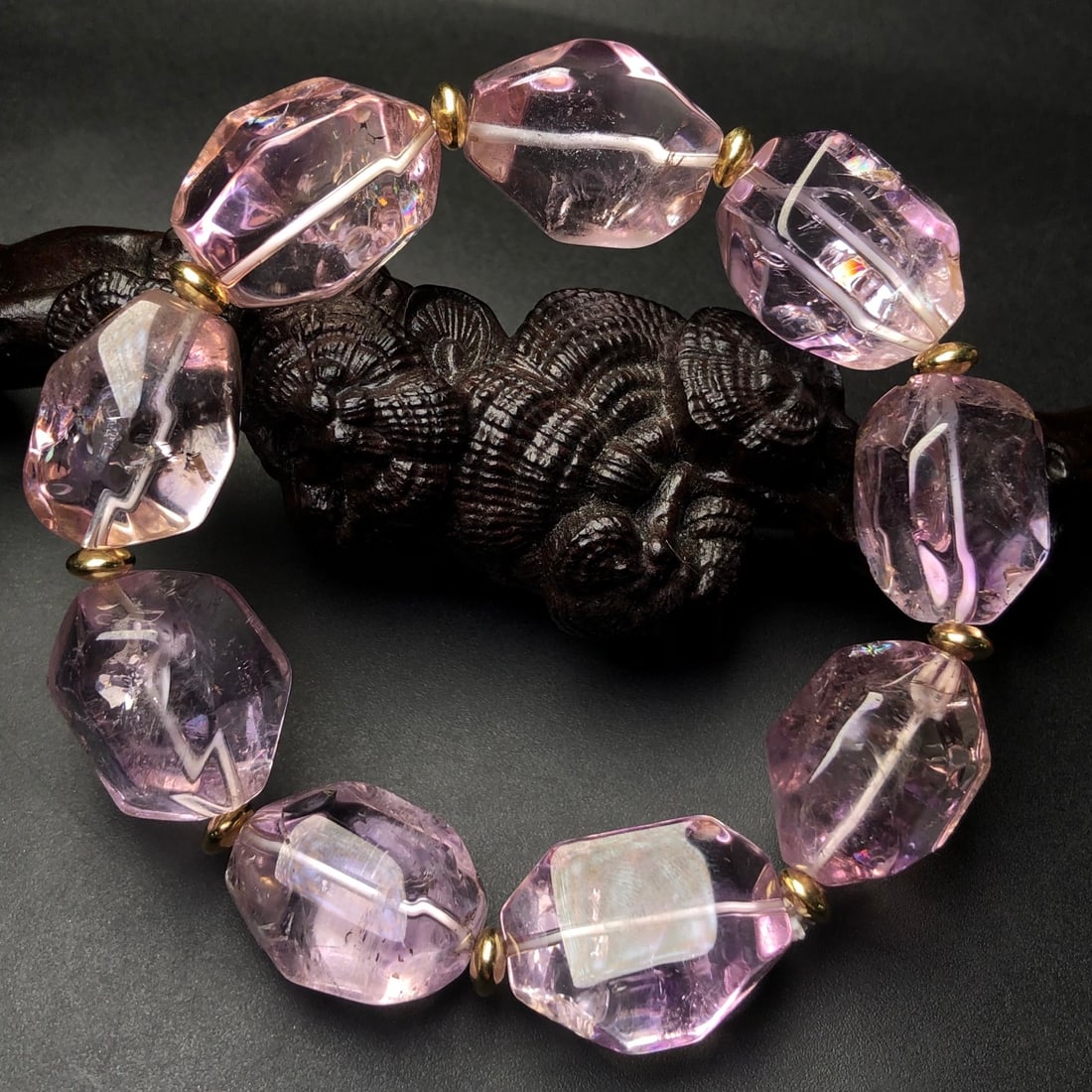 An Exquisite Crystal Bracelets: An Exquisite Crystal Bracelets,Size:23mmx17mm 水晶手串
