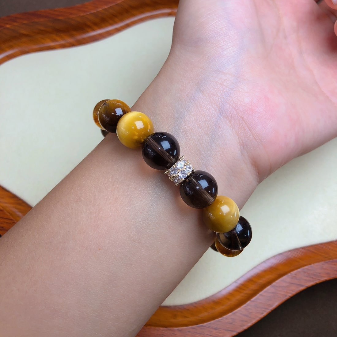 An Exquisite Crystal Bracelets - 7