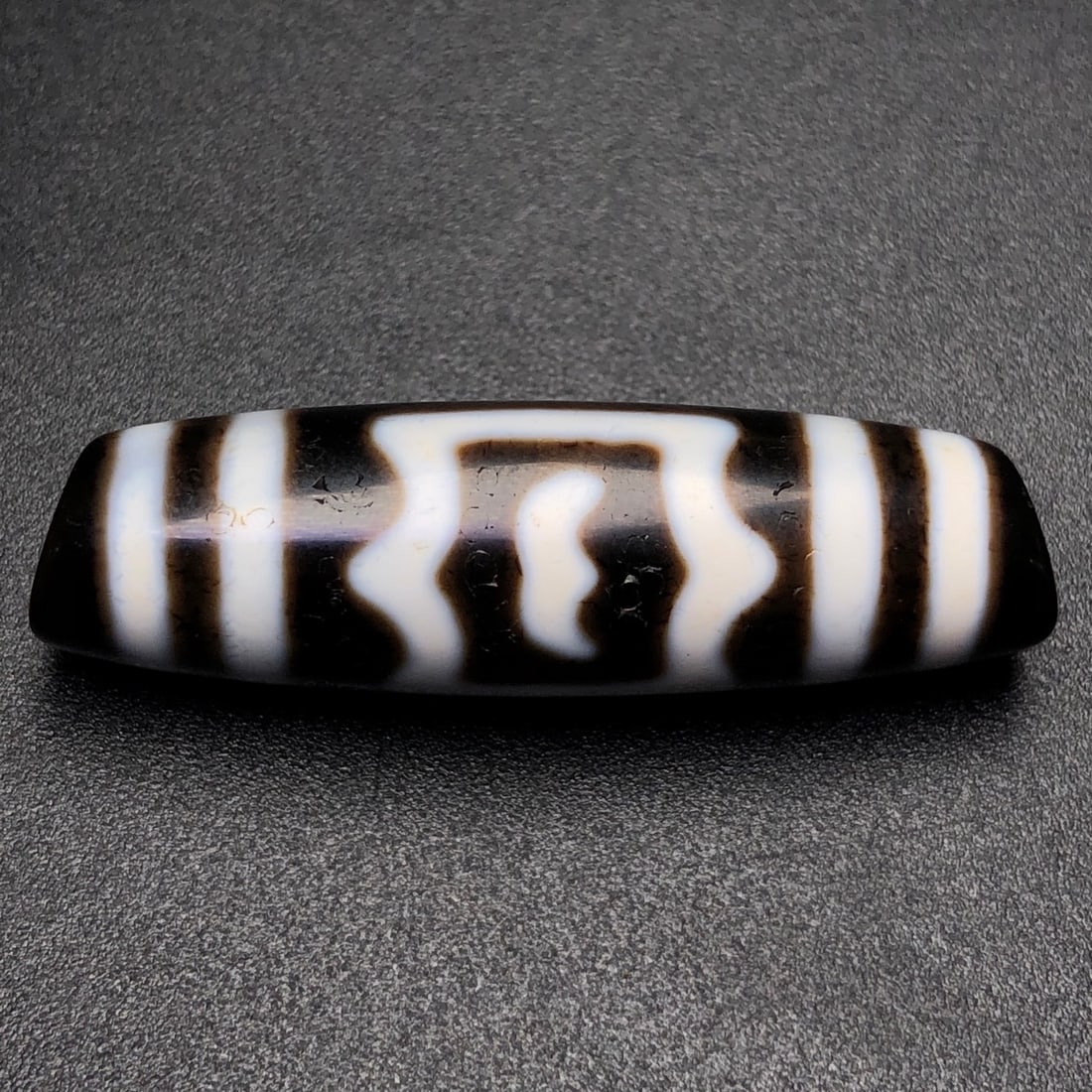 An Exquisite Roc Pattern Dzi Bead Pendant - 7