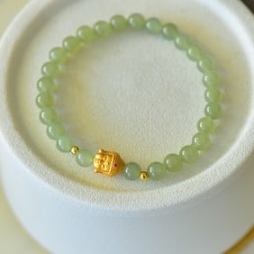 An Exquisite Sterling Silver-Gold Plated Inlaid White Jade Bracelet
