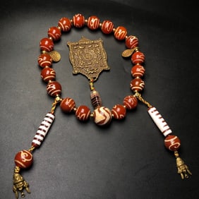 An Exquisite Inlaid Bronze Dzi Bead Bracelets