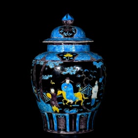 A Huge Fahua Ware Figure and Story Pattern with Cover Jar