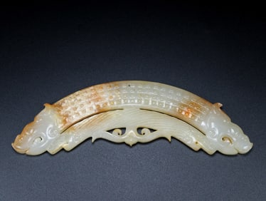 An Exquisite White Jade Chi-Dragon Pattern Ornament