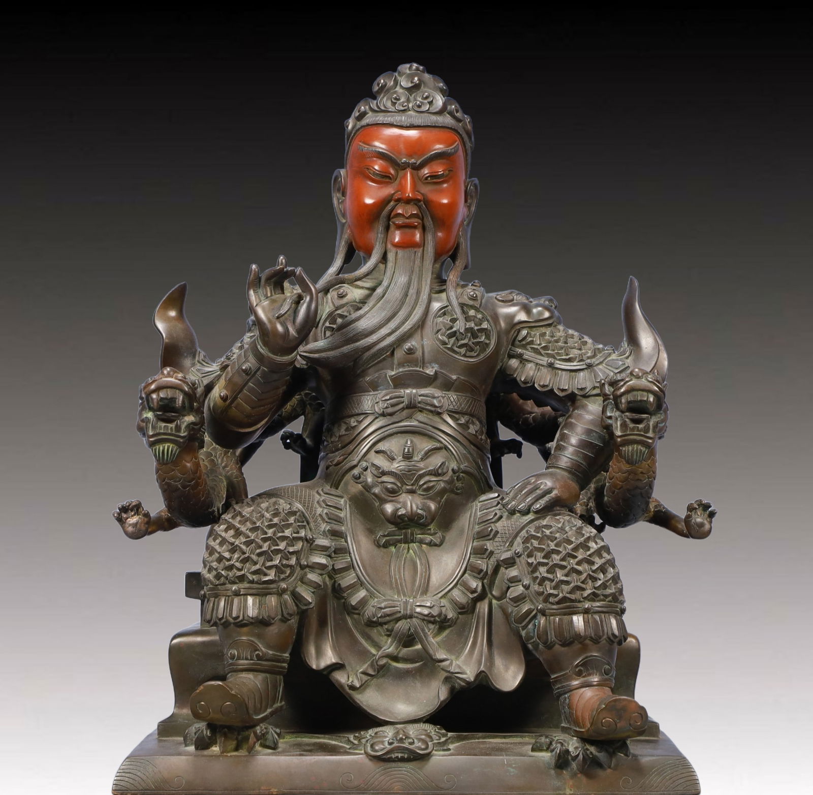 A Solemn Bronze Statue of Guan gong (1 of 10)