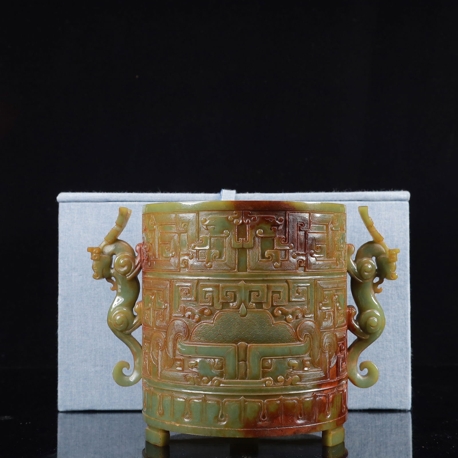 An Exquisite White Jade Beast-Face Pattern Dragon-Ears and Tripod Censer: An Exquisite White Jade Beast-Face Pattern Dragon-Ears and Tripod Censer,Qing Dynasty,China,Size:9.1inx5.9inx6.3in,Weight:1770g 