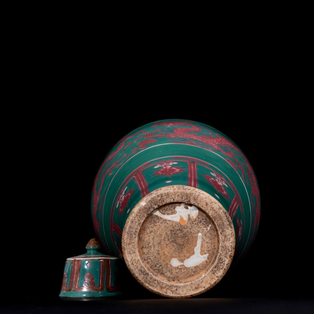 A Huge Underglaze-Red Dragon Pattern Bottle - 9