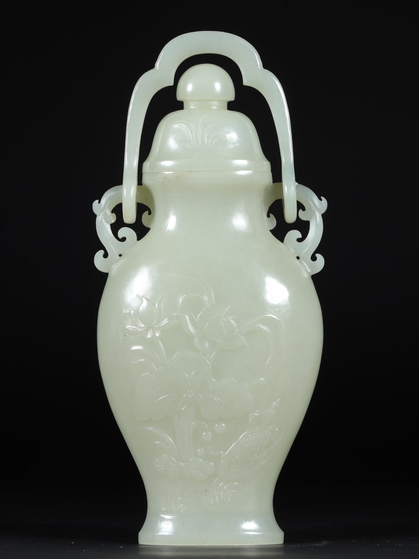 A Fine White Jade Flower and Animal Pattern Vase (1 of 9)