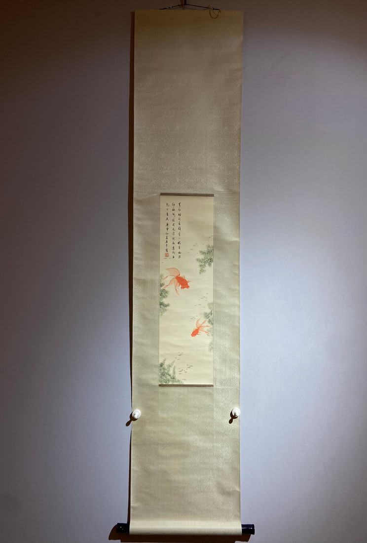 A Chinese Vertical Scroll Ink Painting of Fish on Paper: A Chinese Vertical Scroll Ink Painting of Fish on Paper,Wu Qingxia,Size:25.8inx7.3in 一幅中国水墨鱼画立轴,吴青霞