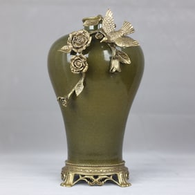 A Rare Teadust Glazed Inlaid Bronze Flower and Bird Pattern Vase