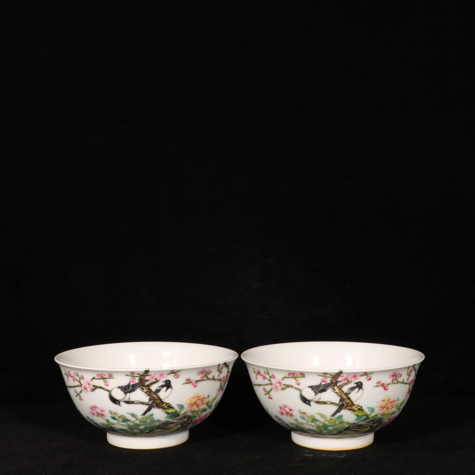 A Pair of Exquisite Enamel Flower and Bird Pattern Bowls,with Poem: A Pair of Exquisite Enamel Flower and Bird Pattern Bowls,with Poem,Qing Dynasty,China,Yongzheng Four-Character Mark,Size:3inx6.1in 