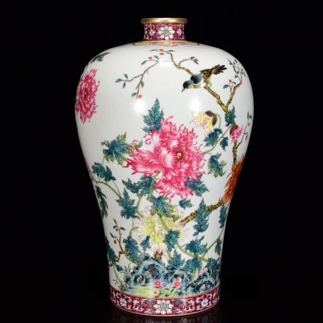 A Rare Famille-Rose Painted Gold Flower and Bird Pattern Vase,with Poem: A Rare Famille-Rose Painted Gold Flower and Bird Pattern Vase,with Poem,Qing Dynasty,China,Yongzheng Six-Character Mark,Size:15inx9.1in 