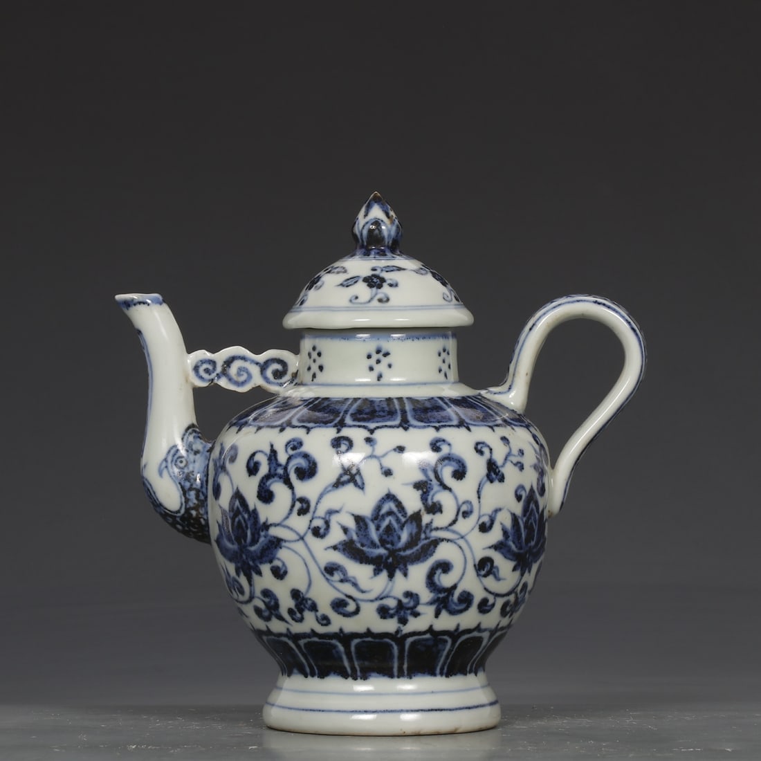 An Exquisite Blue and White Lotus Pattern Ewer (1 of 8)