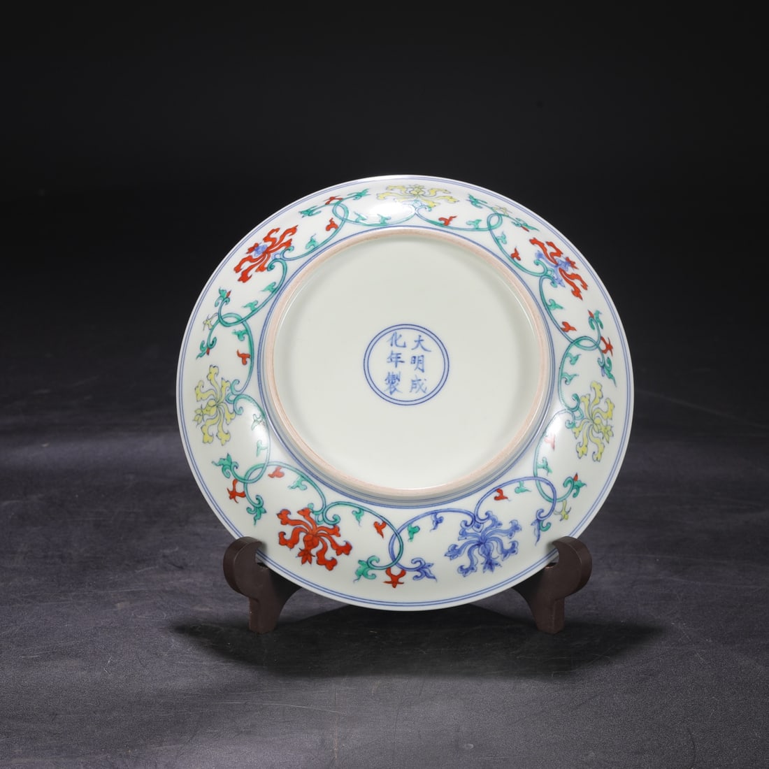 An Exquisite Doucai Flower Pattern Plate - 7