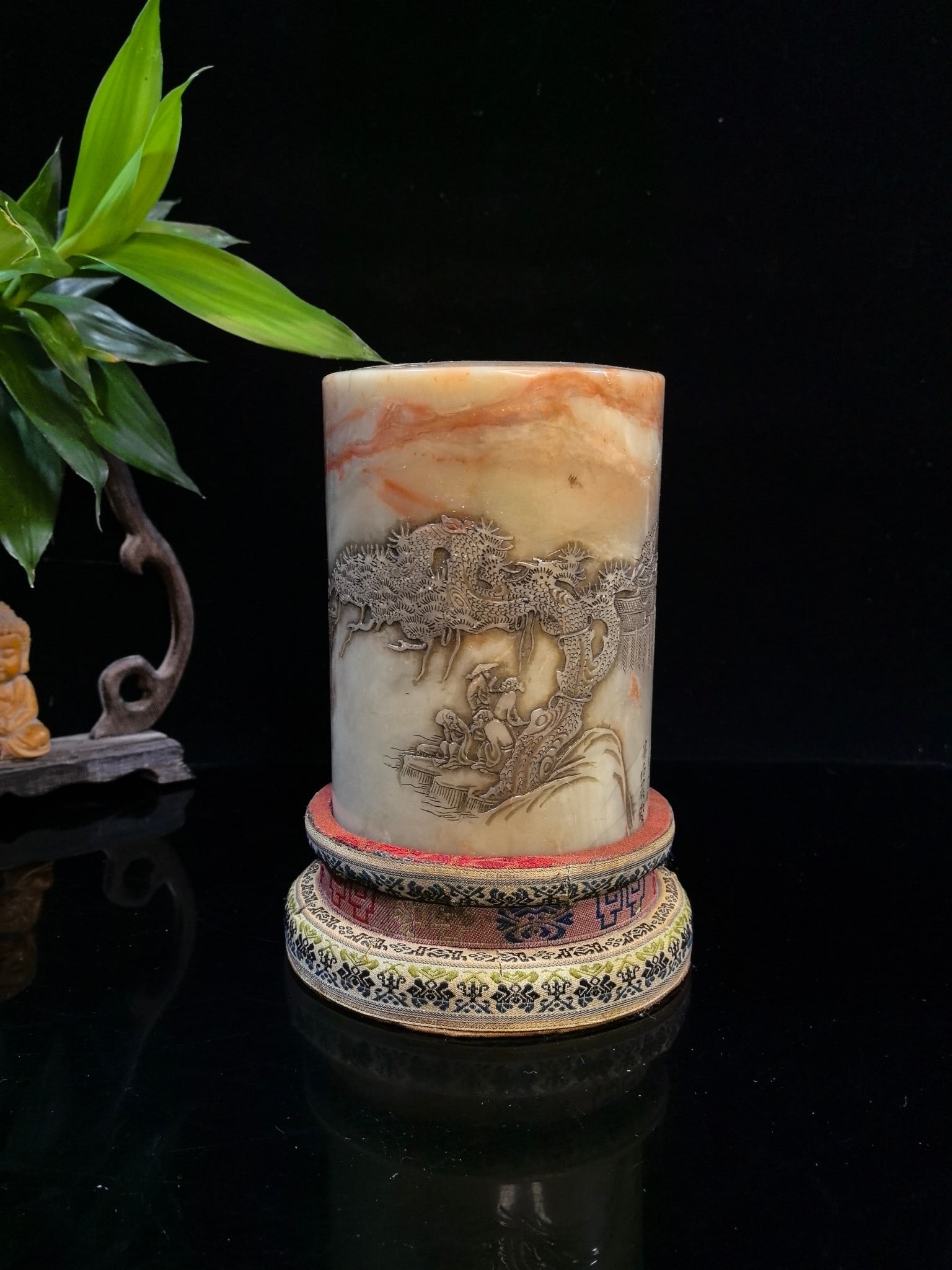 An Exquisite Shoushan Stone Landscape and Figure Pattern Seal: An Exquisite Shoushan Stone Landscape and Figure Pattern Seal,Qing Dynasty,China,Size:5.4inx3.9in,Weight:2865g 