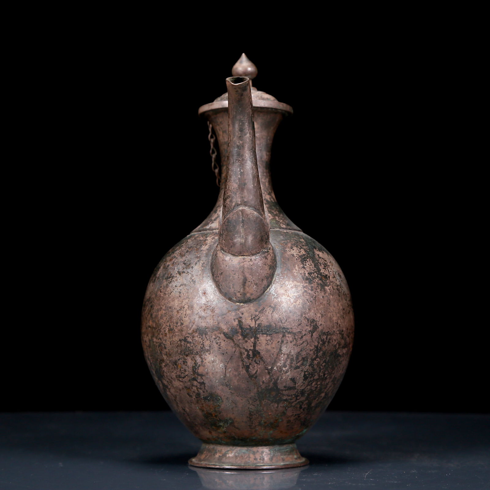 An Exquisite Silver Ewer - 5