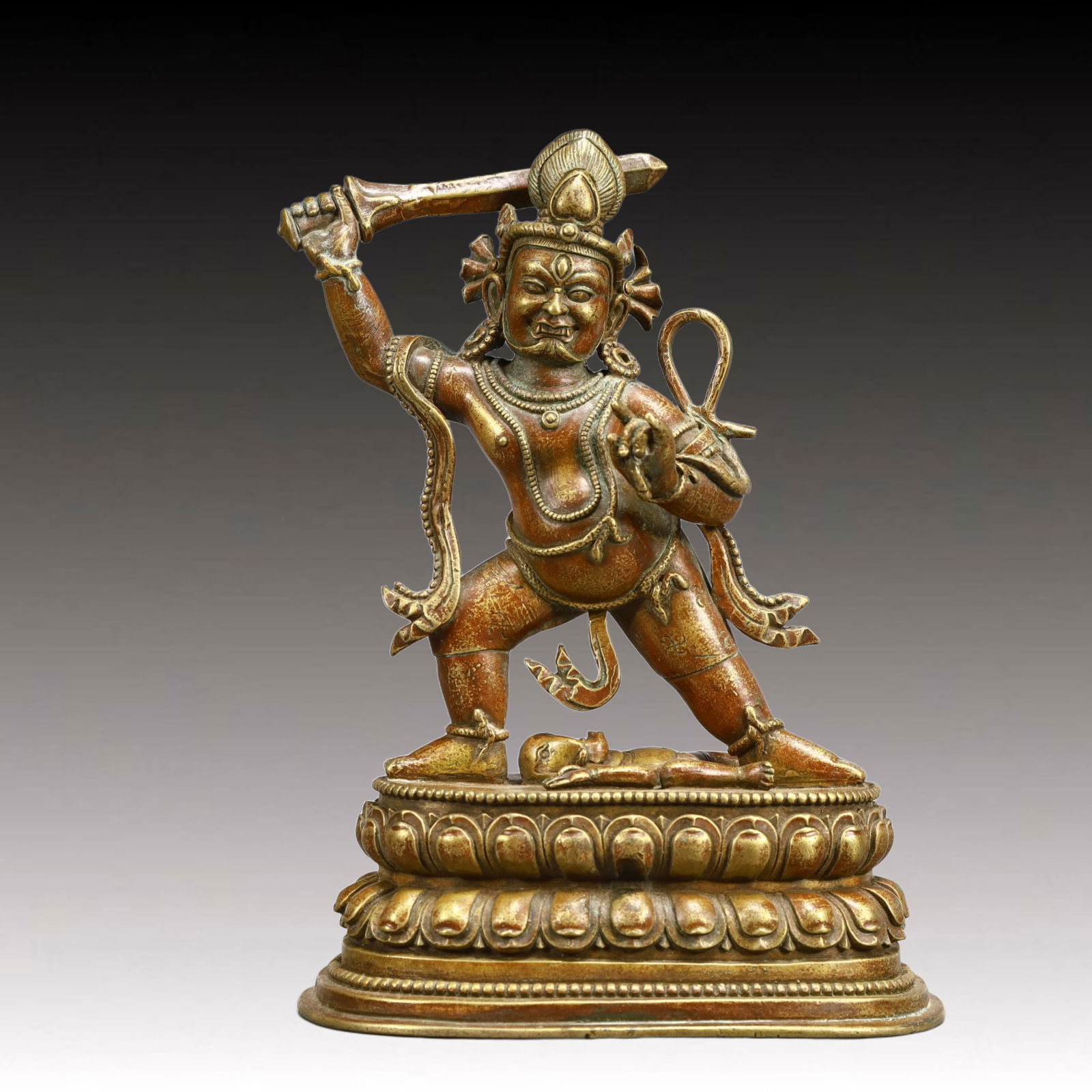 A Solemn Bronze Statue of Vajra: A Solemn Bronze Statue of Vajra,Ming Dynasty, China,Size:5.7inx3.1inx8.1in,Weight:800g 铜金刚像,中国明代