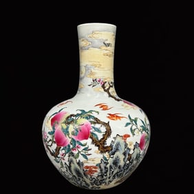 A Huge Enamel Bats and Peach Pattern Vase