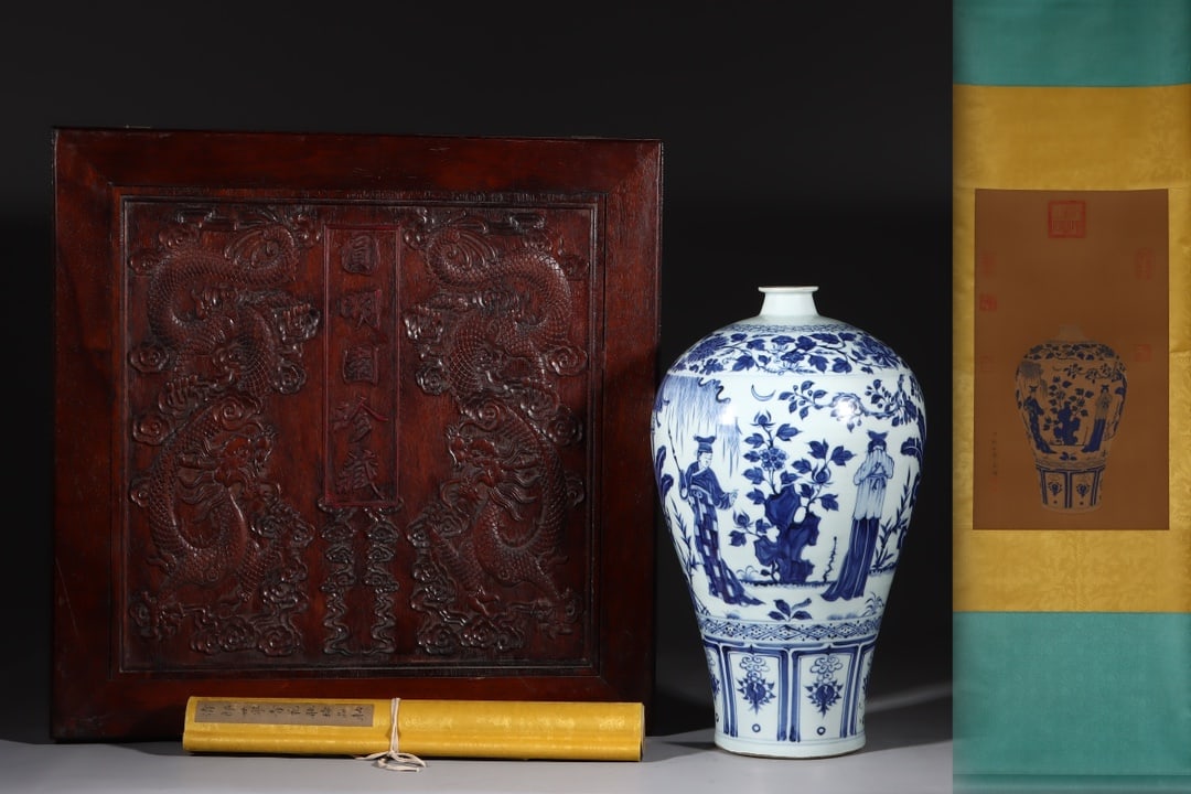 A Huge Blue and White Figure and Story Pattern Vase,with Chinese Vertical Scroll Ink Painting on (1 of 9)